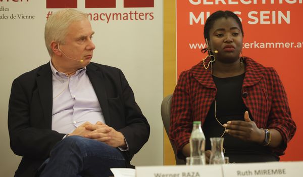 Werner Raza, Ruth Mirembe, © OXUS/VIDC Werner Raza, Ruth Mirembe, © OXUS/VIDC