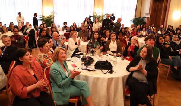 Ehrengäste, © AKIS/Hadia Tahiri 