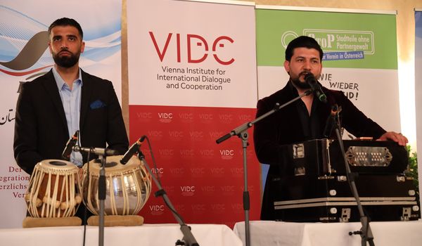 Musik: Masih Shadab, © AKIS/Hadia Tahiri 