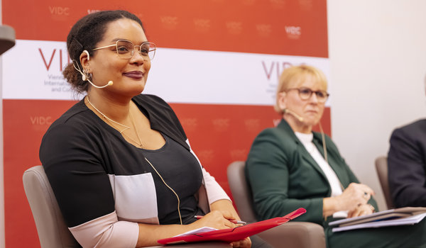 Miriam Mona Mukalazi, Margot Wallström  © Karo Pernegger