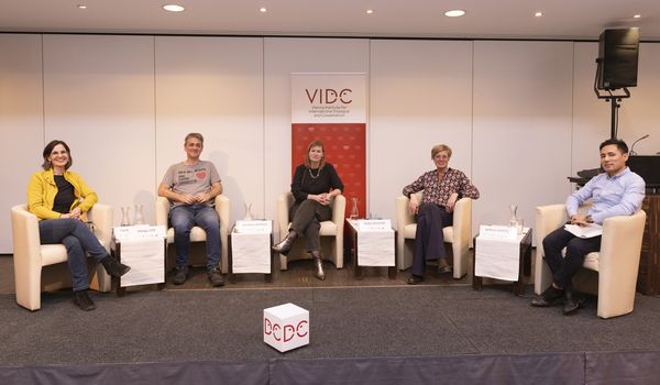 C. Prudic, P. Leeb, E. Burger, N. Schuster, W. Zahedi © Minitta Kandlbauer